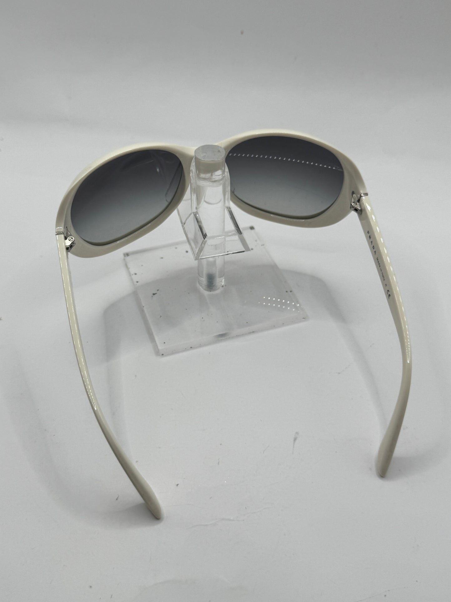 Prada Spr04o Sunglasses in color 7s33m1