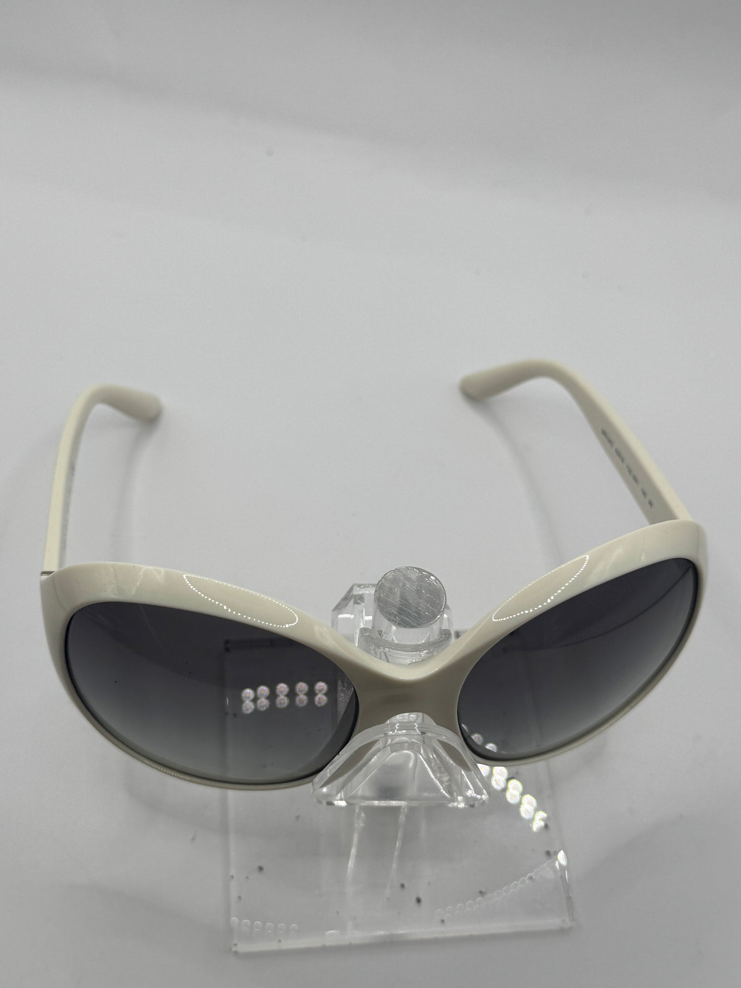 Prada Spr04o Sunglasses in color 7s33m1