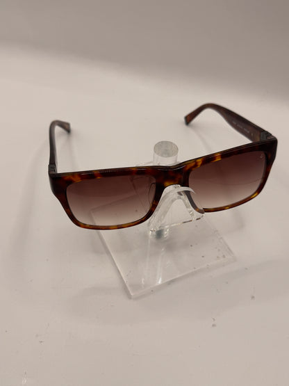 John Varvatos V768 Sunglasses in color Tortoise