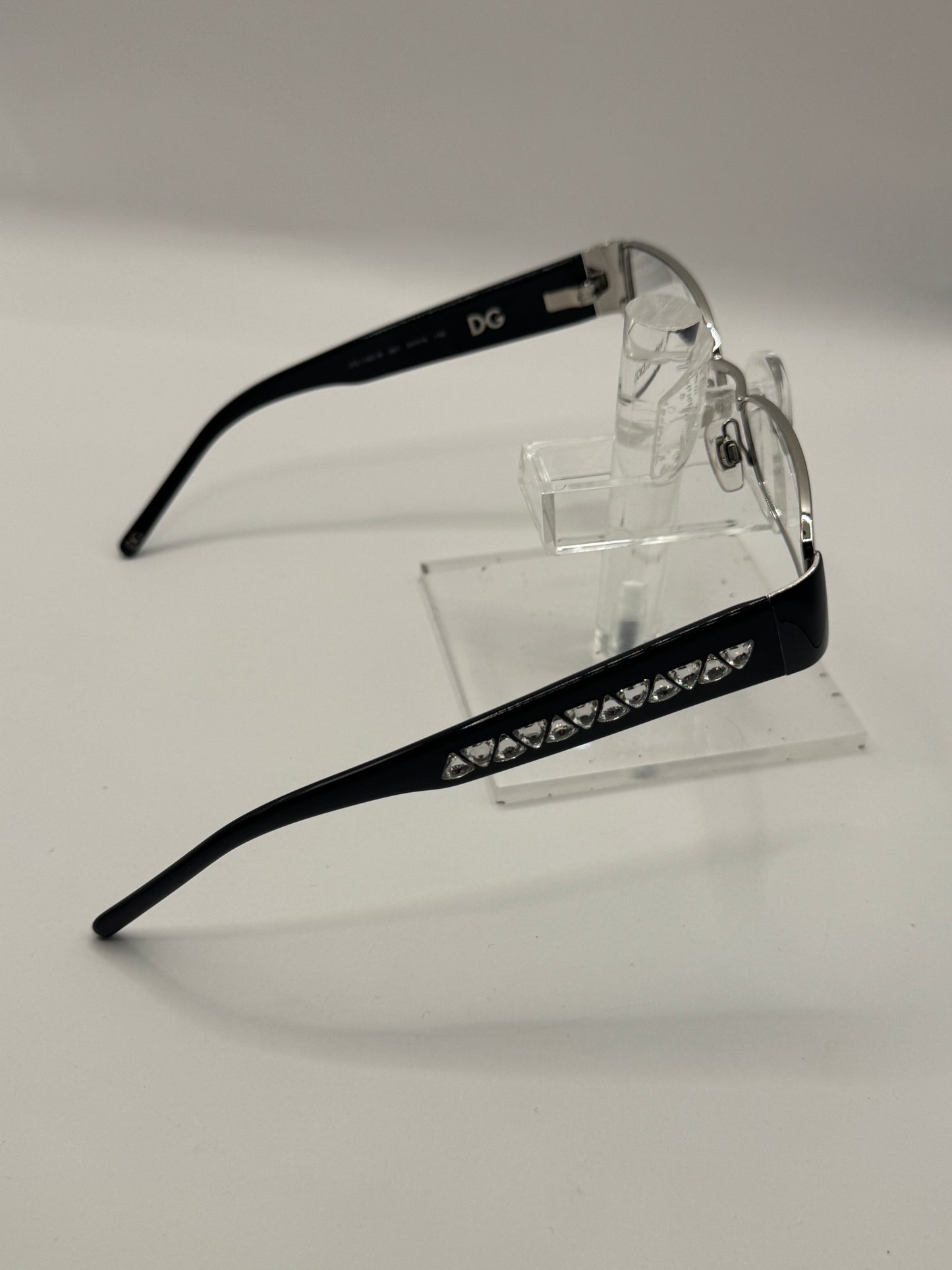 Dolce Gabbana 1160b Eyeglasses in color 061