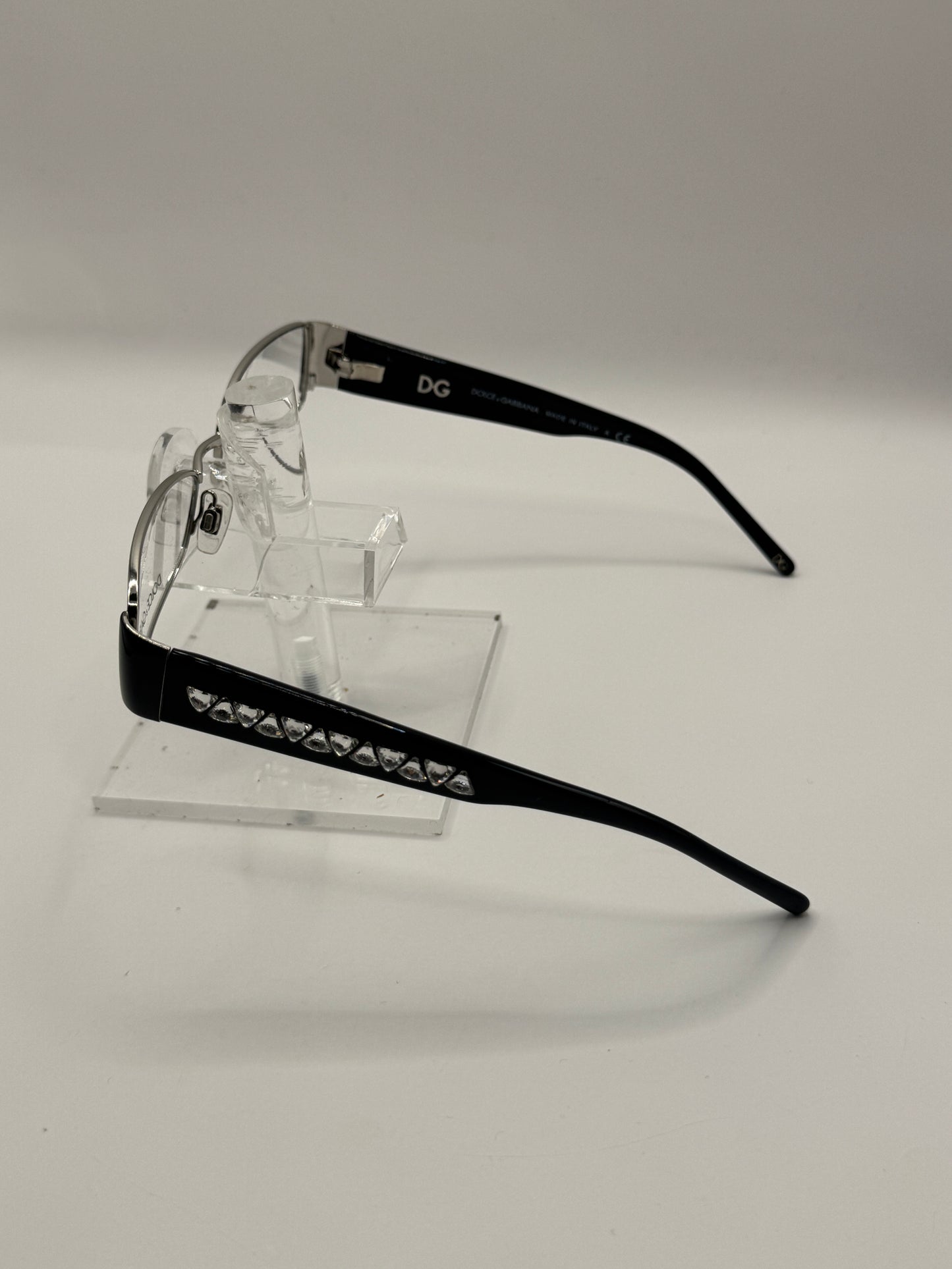 Dolce Gabbana 1160b Eyeglasses in color 061