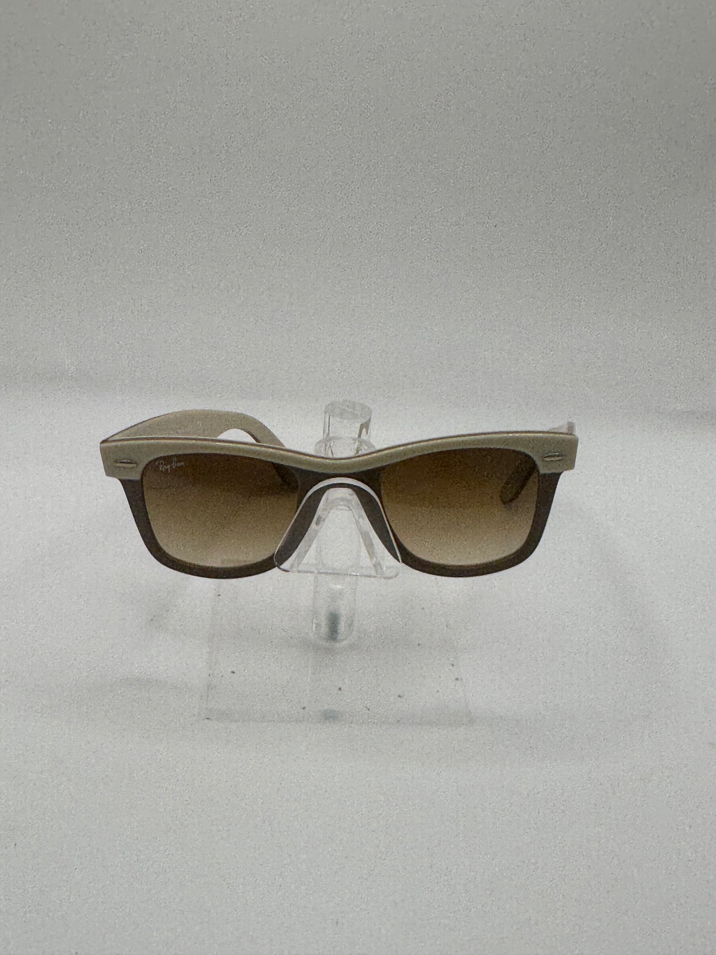 Ray Ban 2143 Sunglasses in color 97351