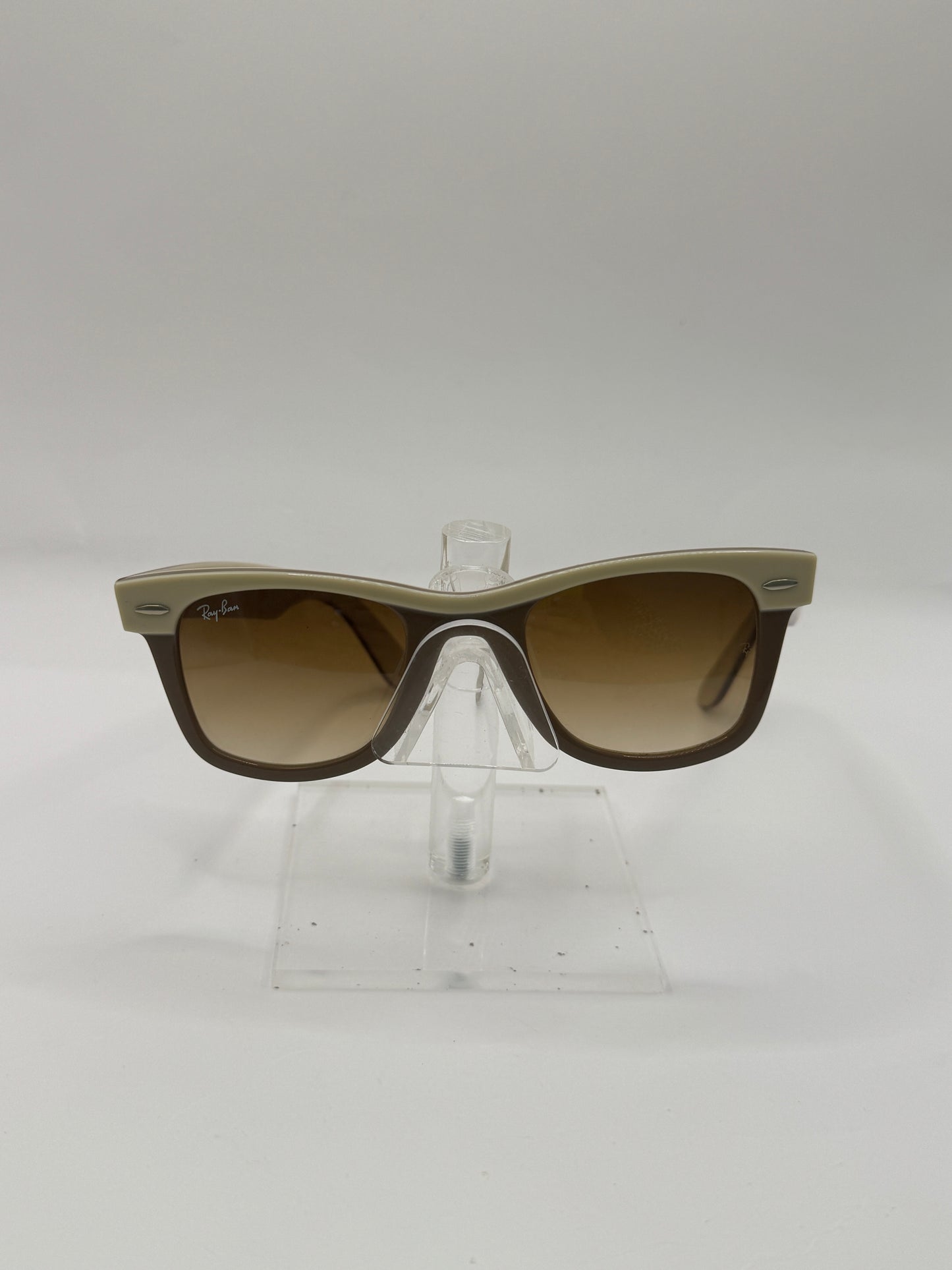 Ray Ban 2143 Sunglasses in color 97351