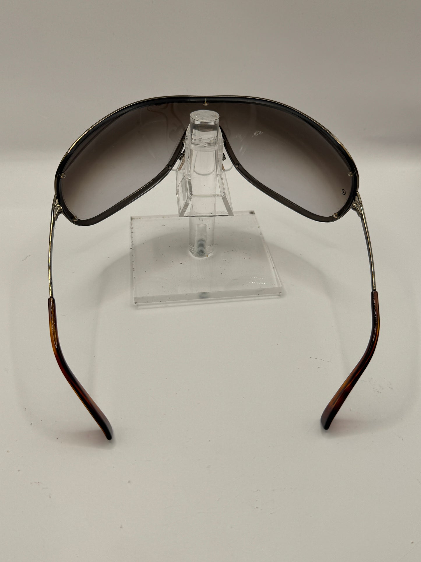 Giorgio Armani 562 Sunglasses in color Qnw9b