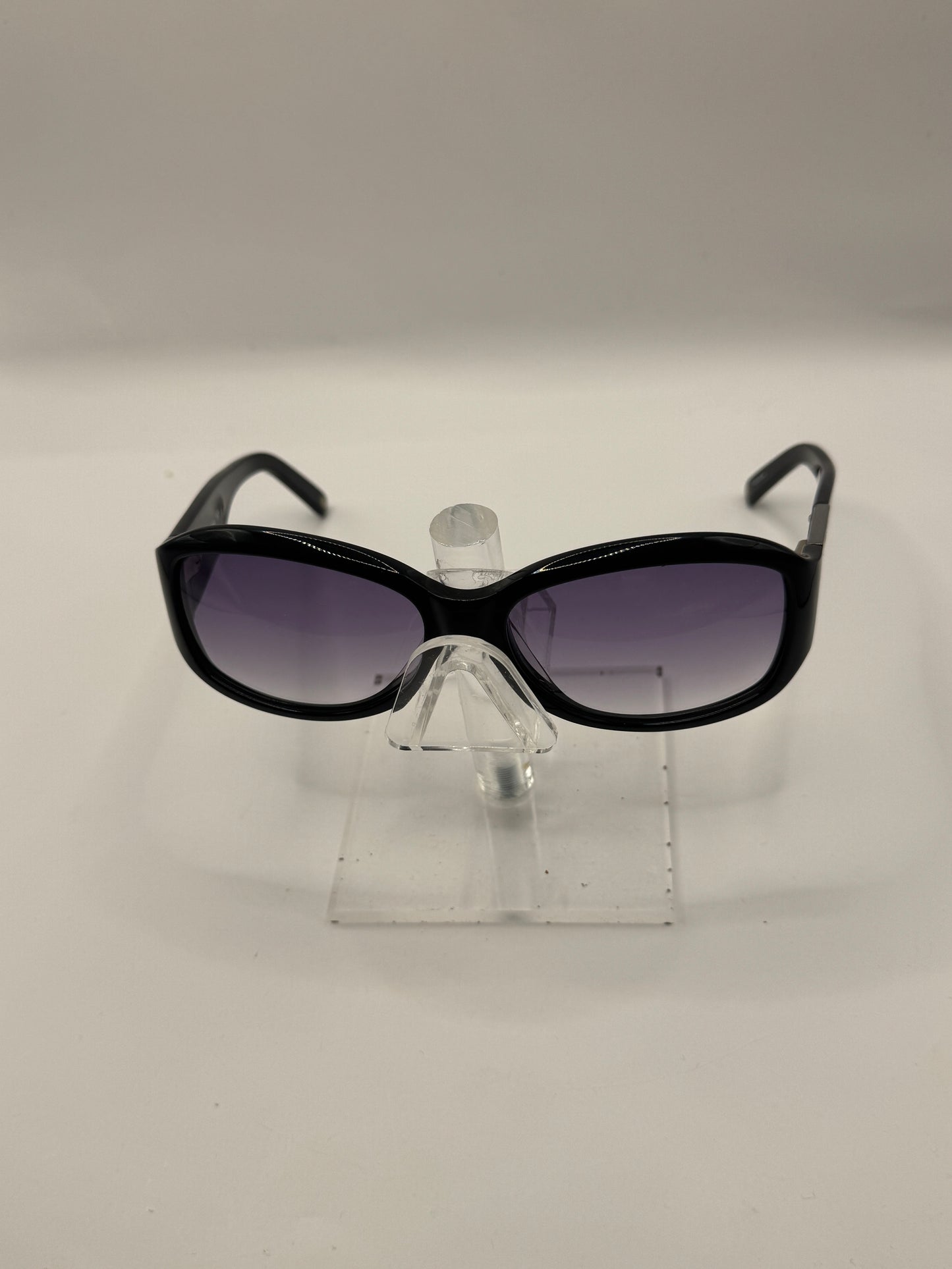 Nine West Timeless Sunglasses in color 807y7