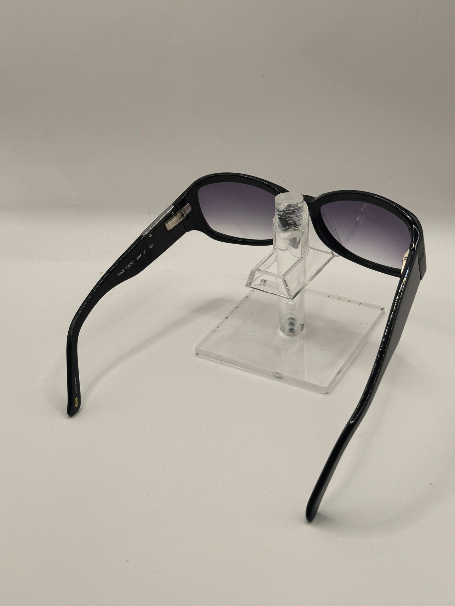 Nine West Timeless Sunglasses in color 807y7