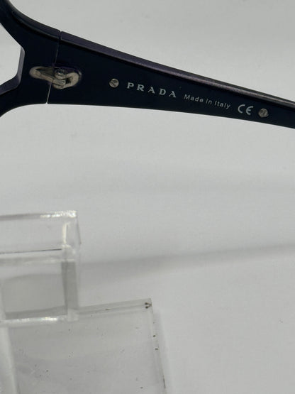 Prada Spr05l Sunglasses in color 7zo4v1