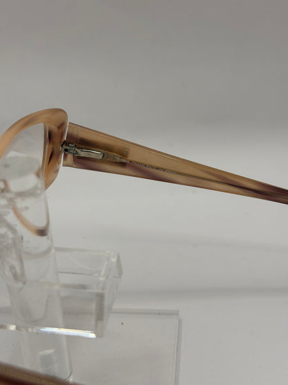 Fendi 716r Eyeglasses in color 650