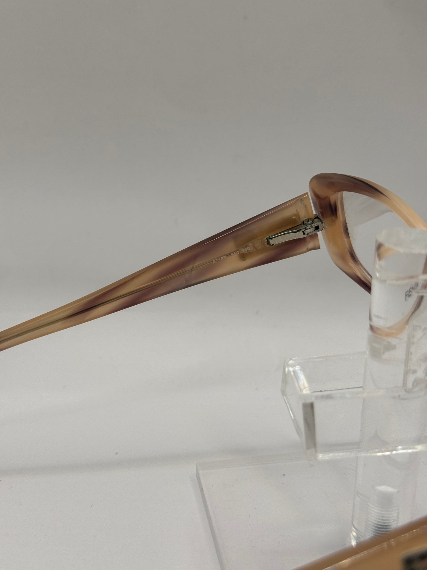 Fendi 716r Eyeglasses in color 650