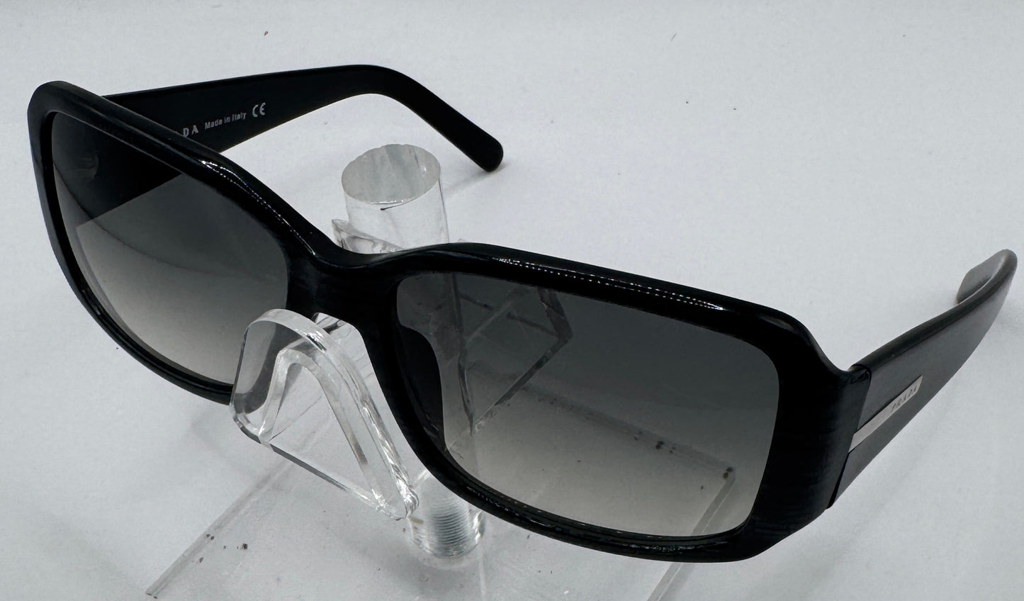Prada Spr14h Sunglasses in color 7br3m1