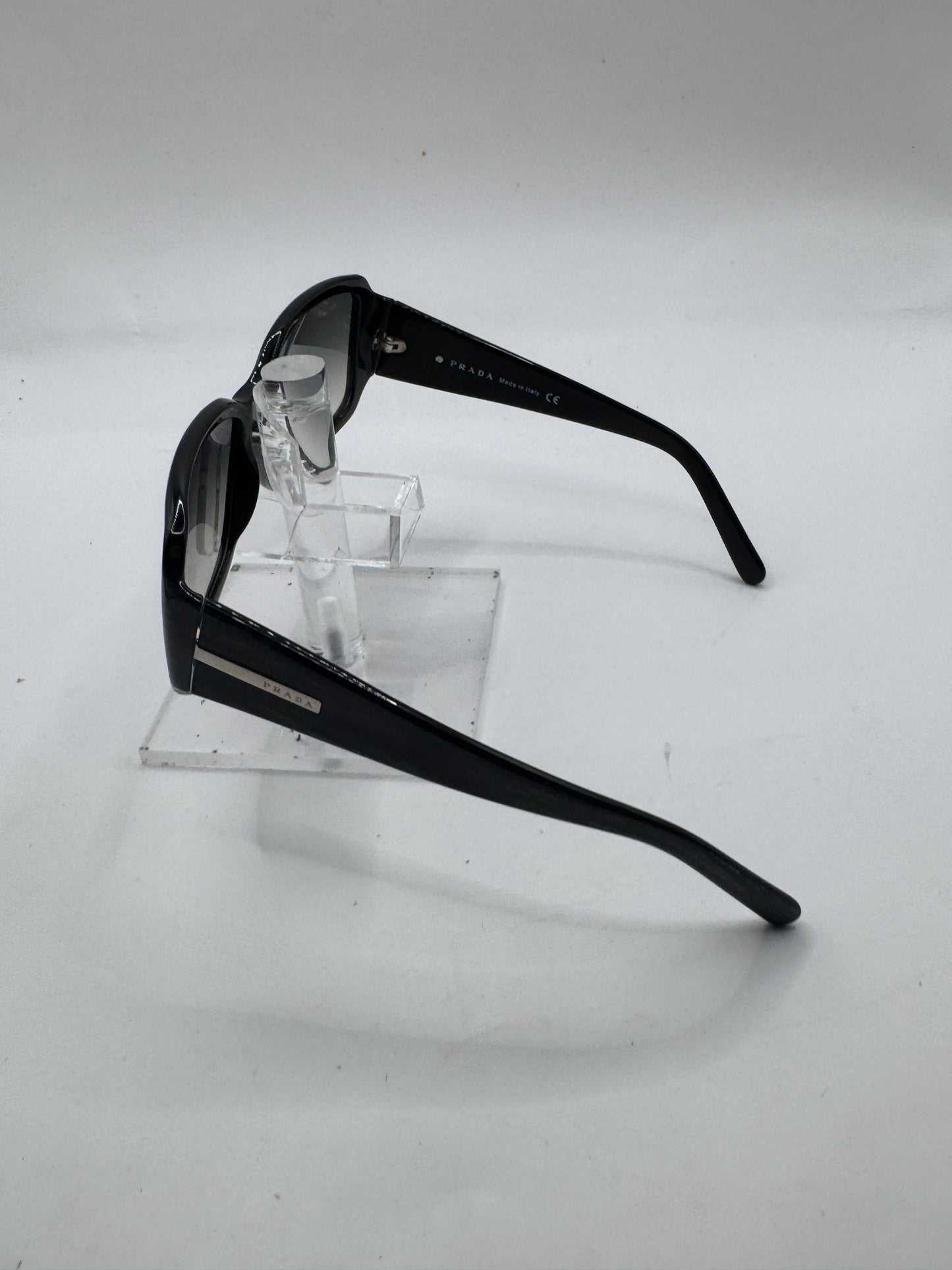 Prada Spr14h Sunglasses in color 7br3m1