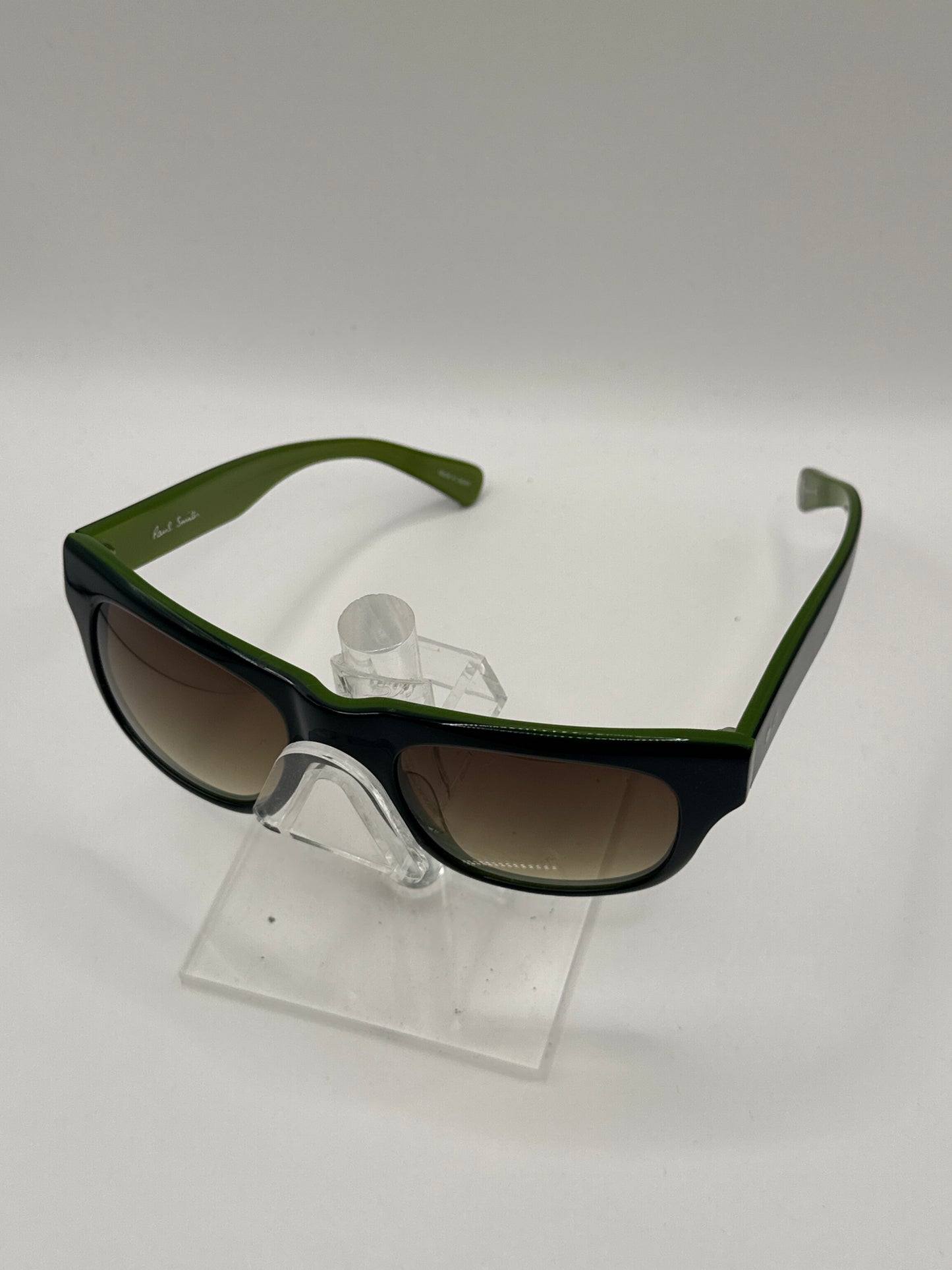 Paul Smith Ps 3007 Sunglasses in color Ivychartreuseolivegradient