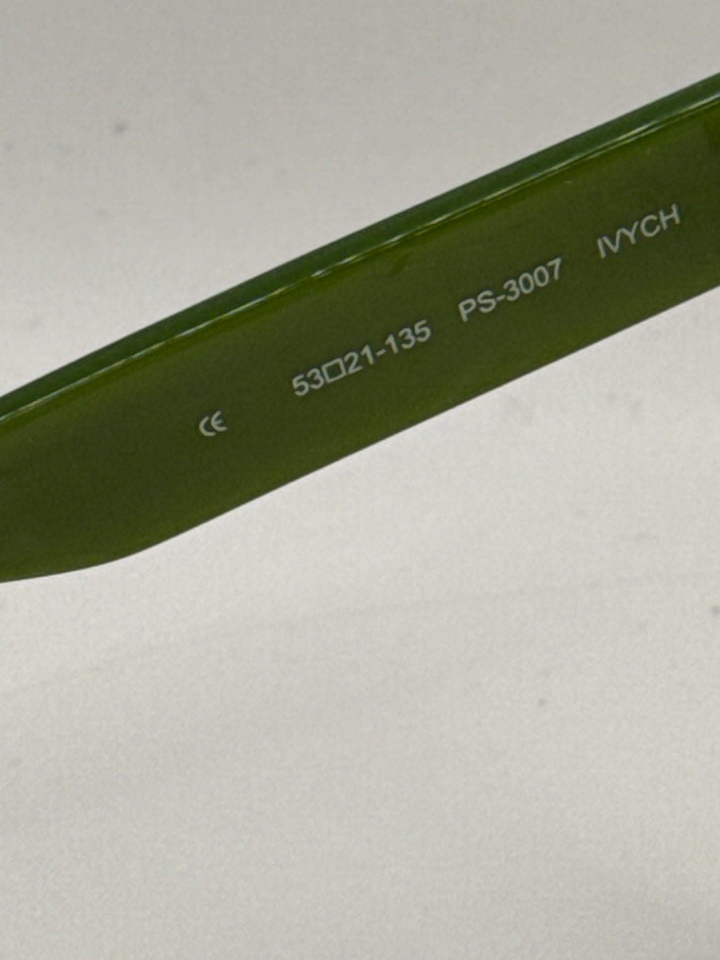 Paul Smith Ps 3007 Sunglasses in color Ivychartreuseolivegradient
