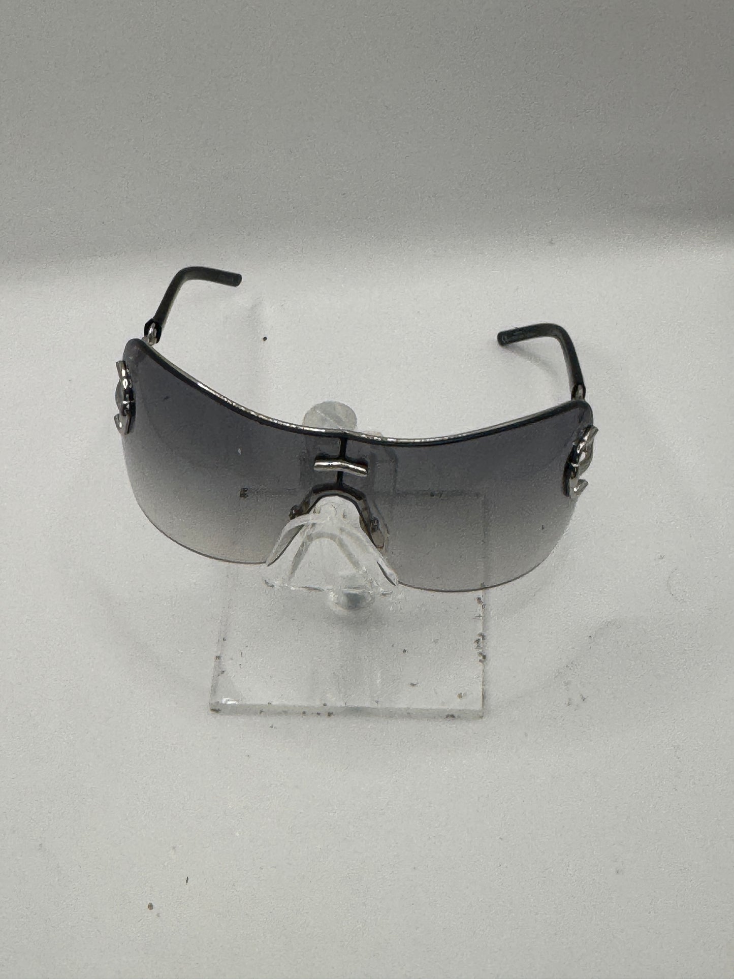 Gucci 2771 Sunglasses in color 010zr