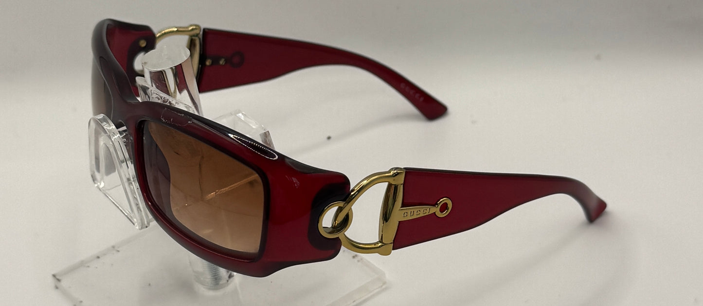 Gucci 2943 Sunglasses in color Cmhs2