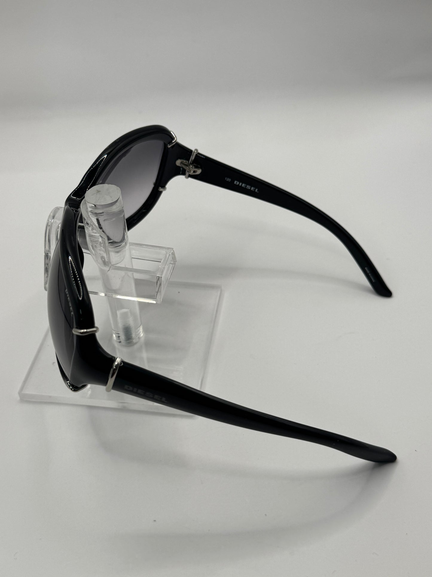 Diesel 0086 Sunglasses in color D28lf