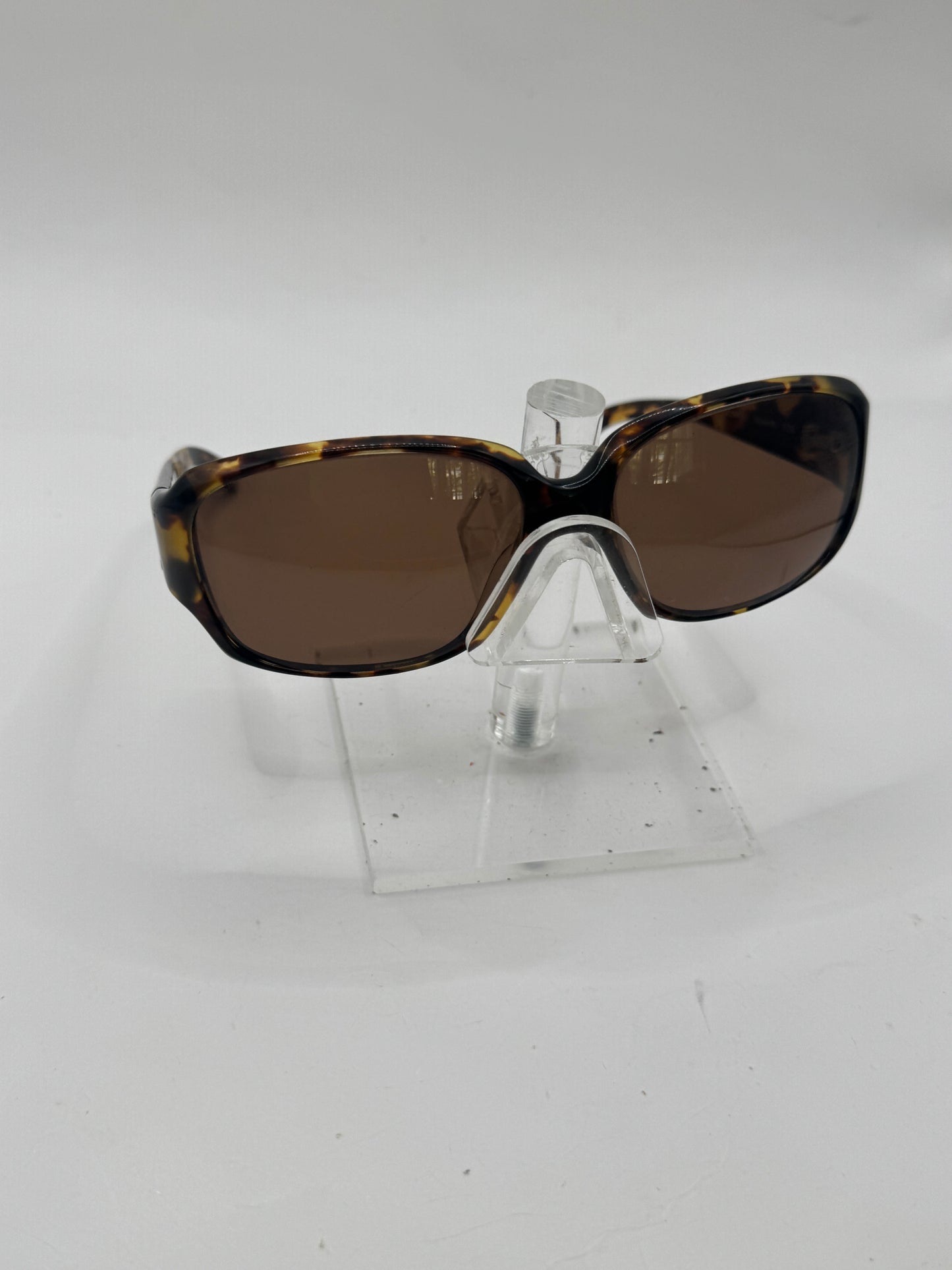 Oliver Peoples Hayworth Sunglasses in color Dbt