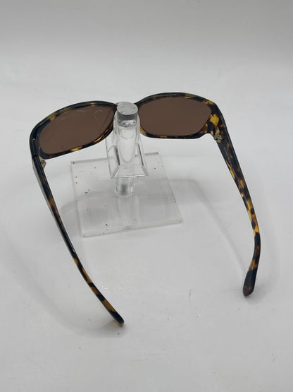 Oliver Peoples Hayworth Sunglasses in color Dbt
