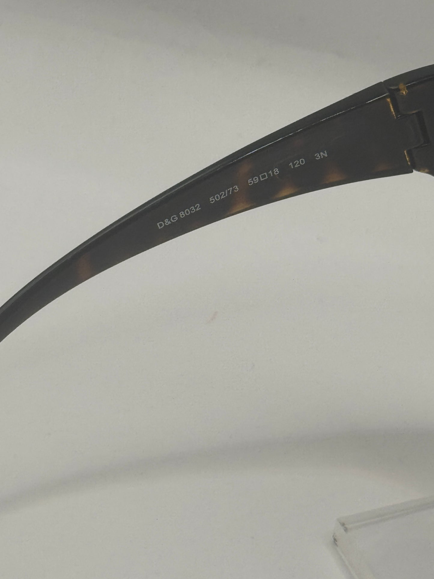 D&g 8032 Sunglasses in color 50273