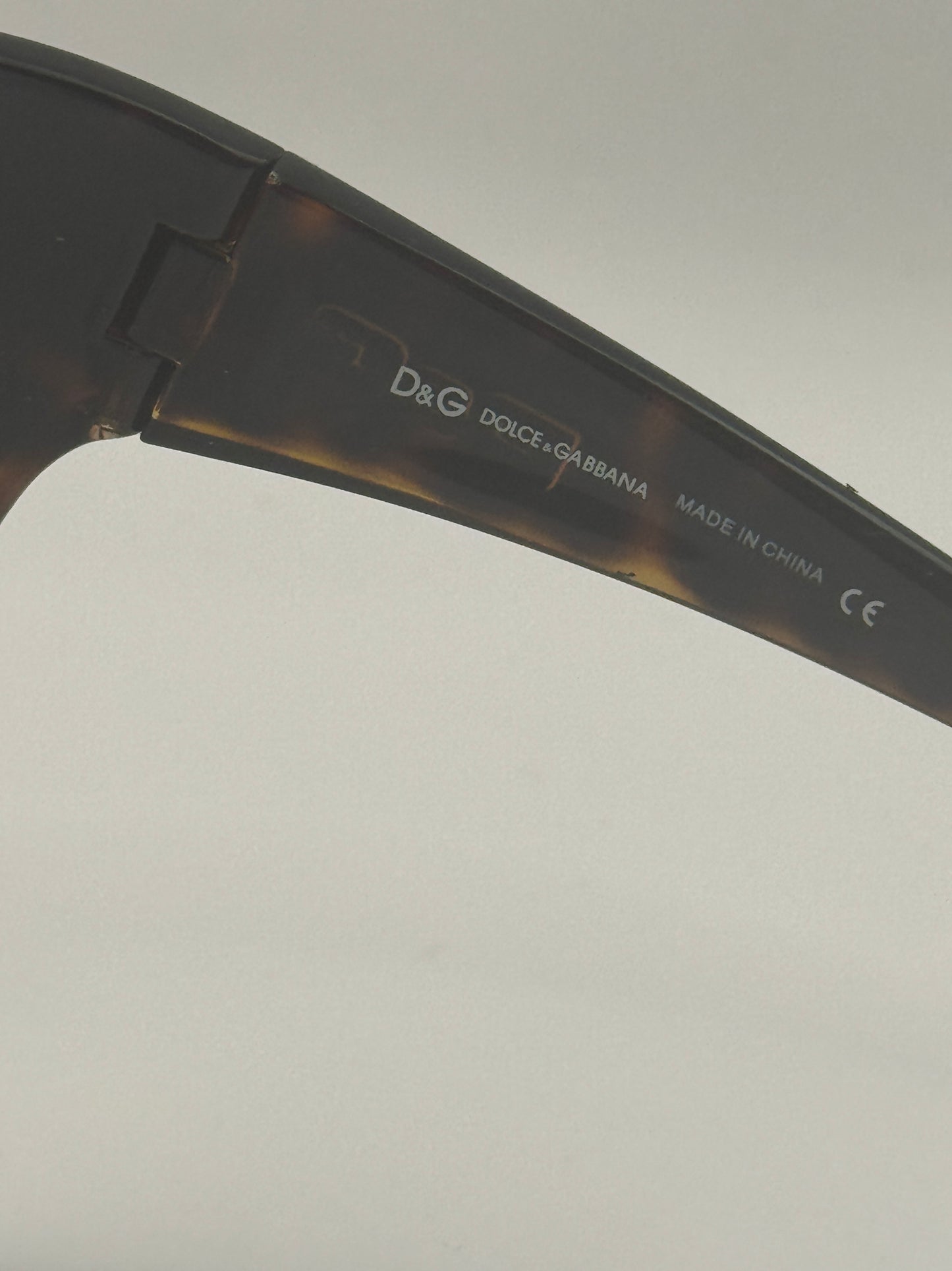 D&g 8032 Sunglasses in color 50273