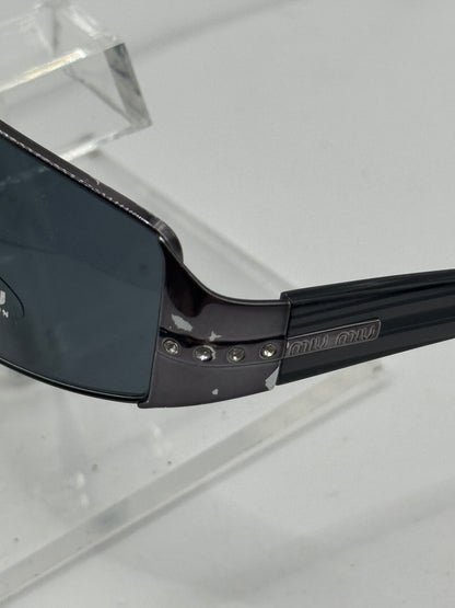 Miu Miu 61e Sunglasses in color 5av1a1
