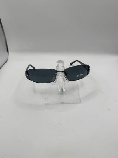 Miu Miu 61e Sunglasses in color 5av1a1