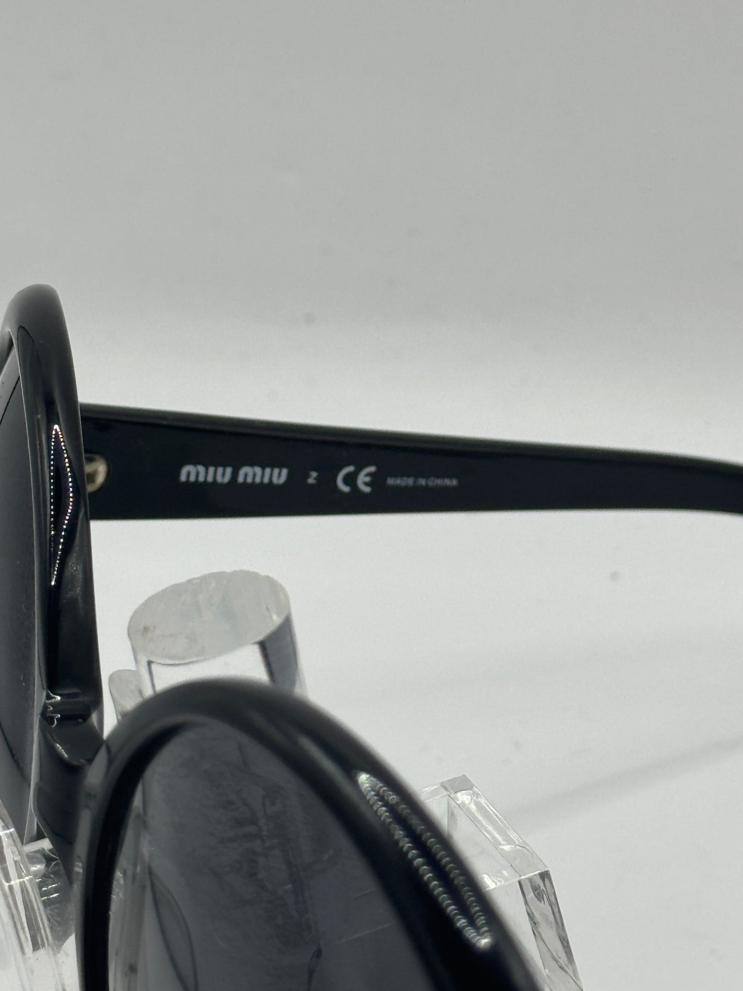 Miu Miu 13hs Sunglasses in color 1ab1a1