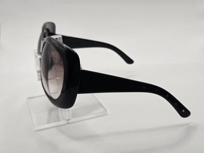 Bottega Veneta 42 Sunglasses in color 807lf