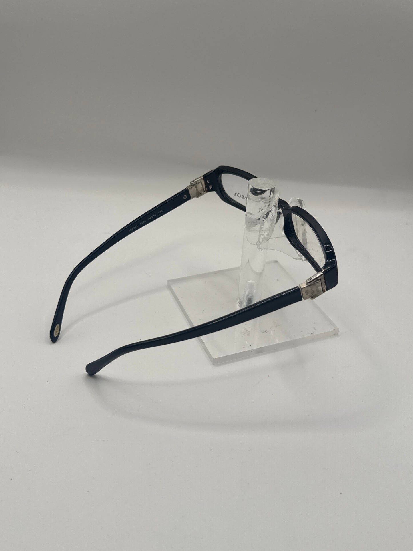 Tiffany 2005 Eyeglasses in color 8001