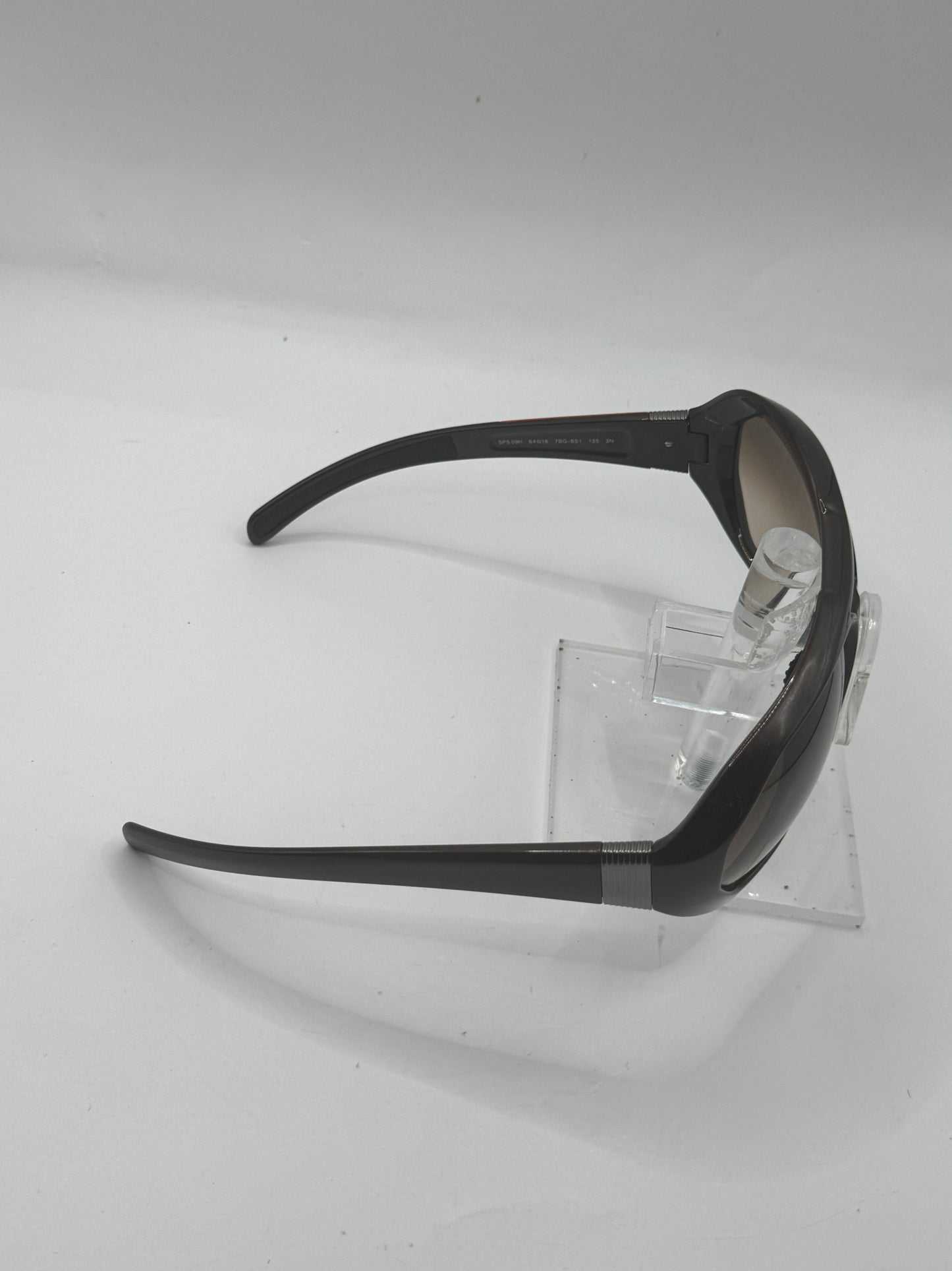 Prada Sps09h Sunglasses in color 7bg6s1