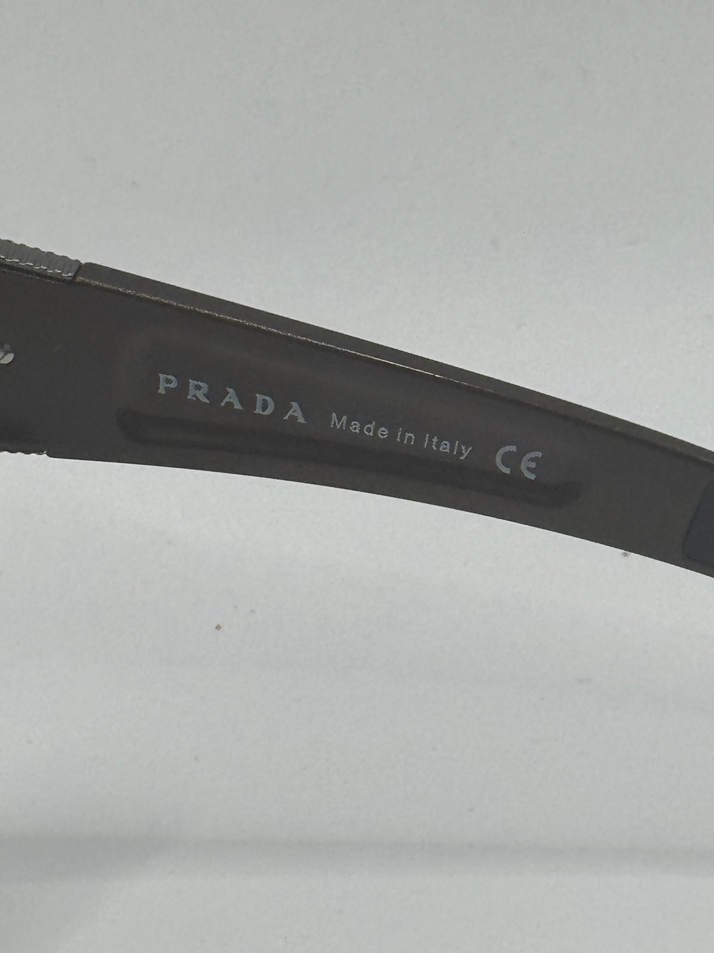 Prada Sps09h Sunglasses in color 7bg6s1