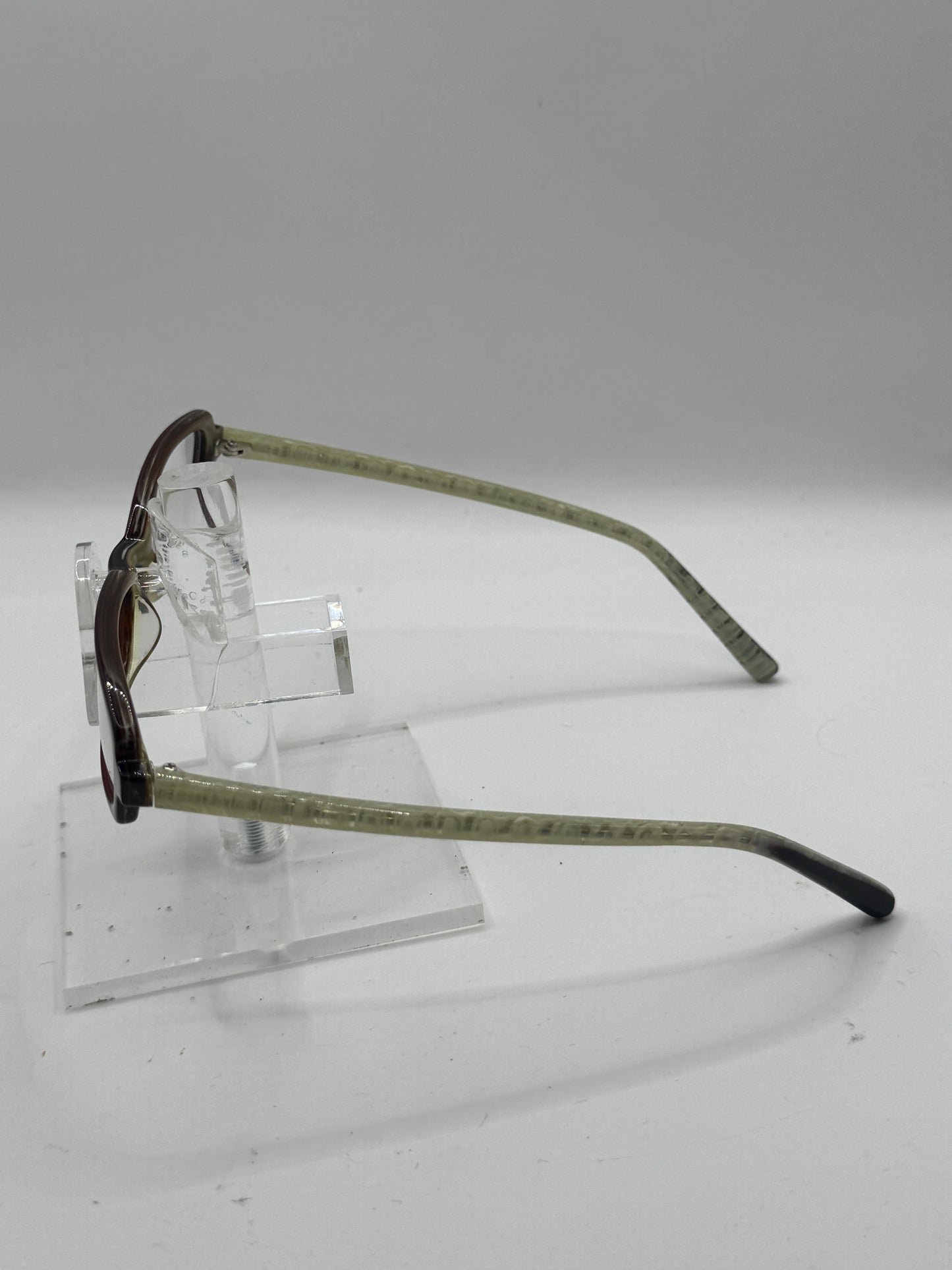 Legre 057 Eyeglasses in color 511