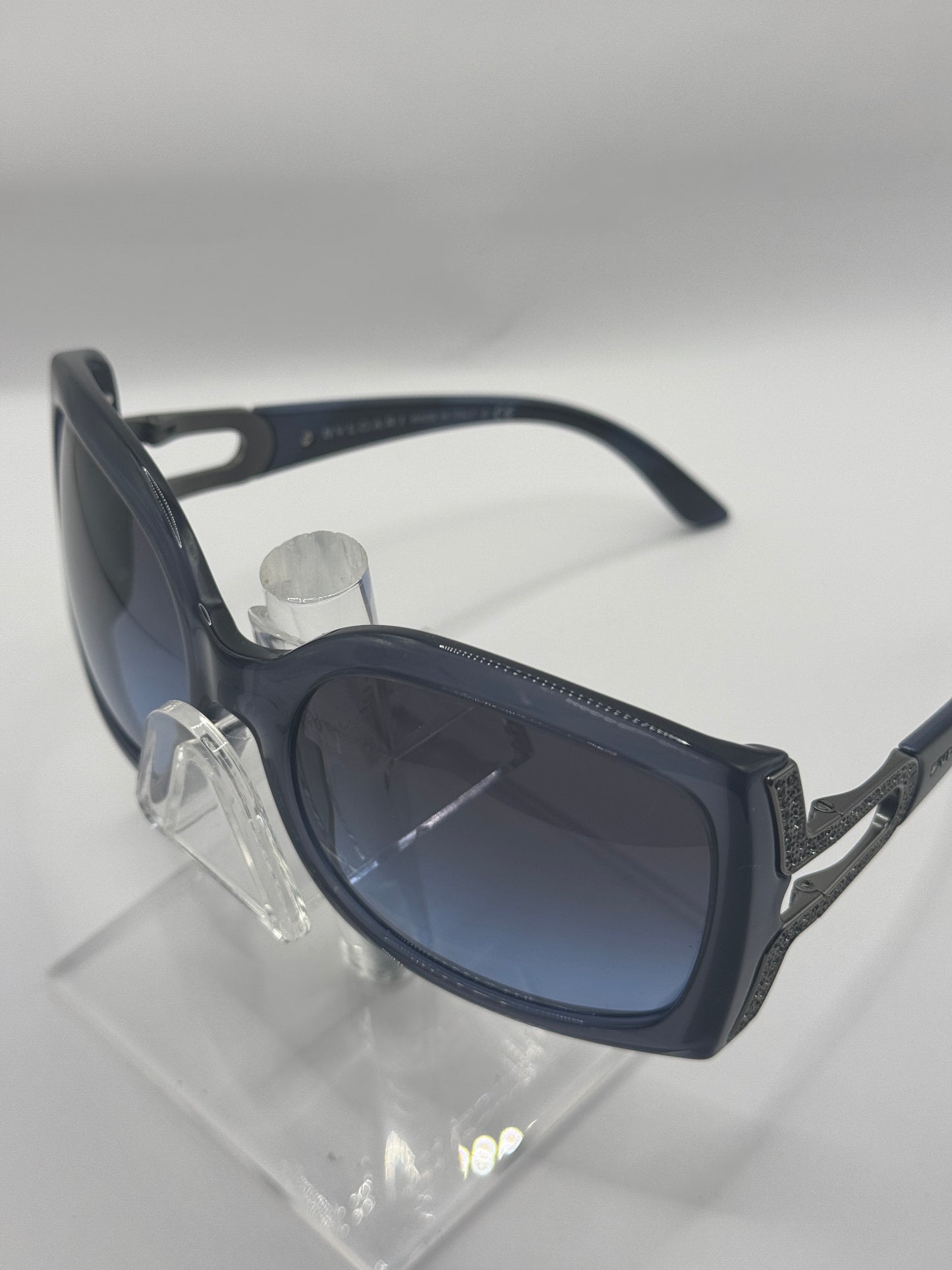 Bvlgari 8057b Sunglasses in color 51028f