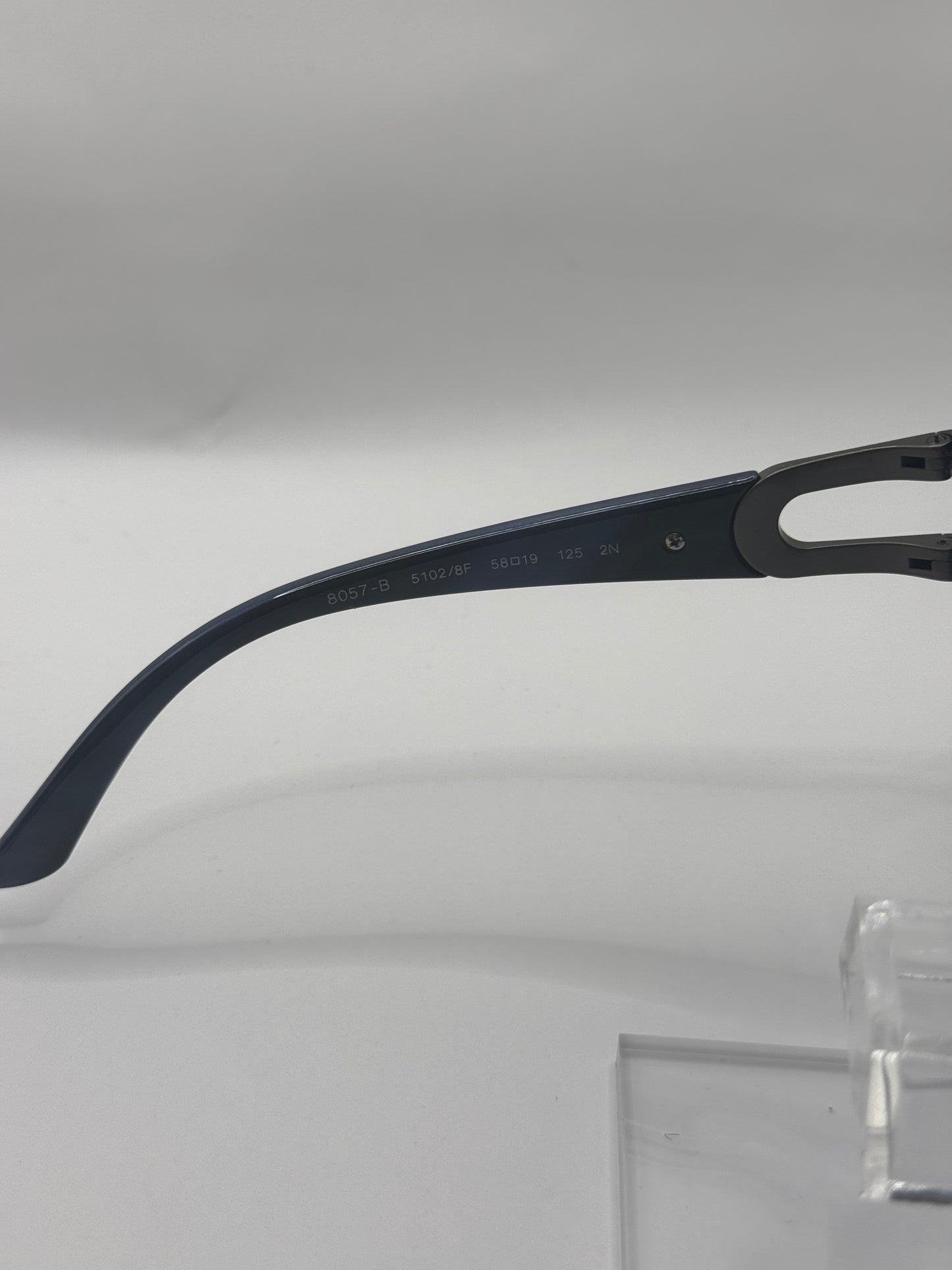 Bvlgari 8057b Sunglasses in color 51028f