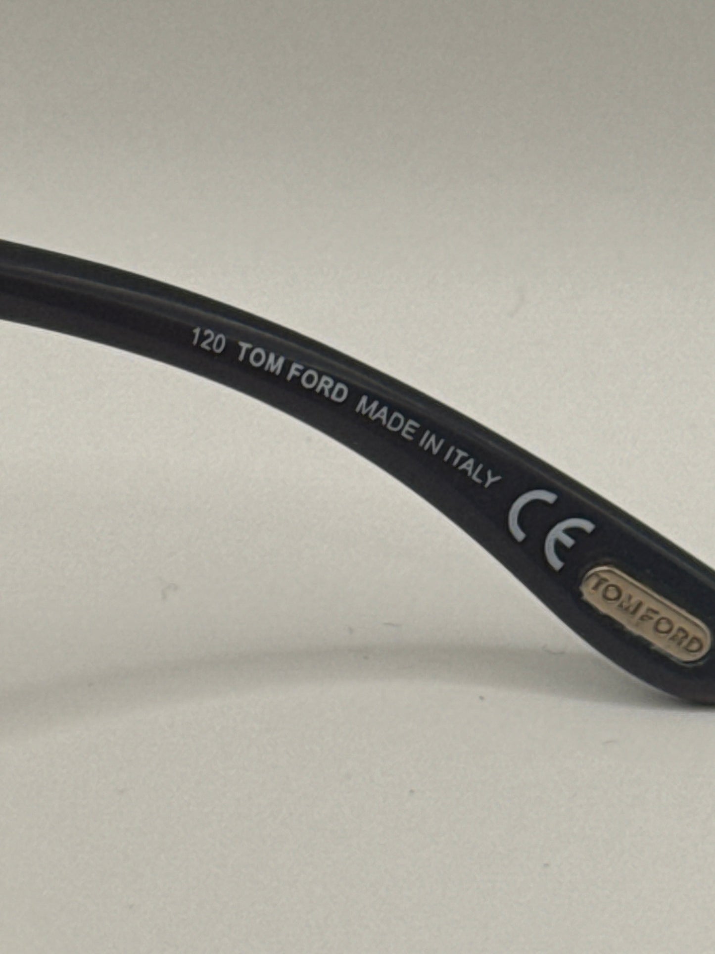 Tom Ford Samantha Tf52 Sunglasses in color 692