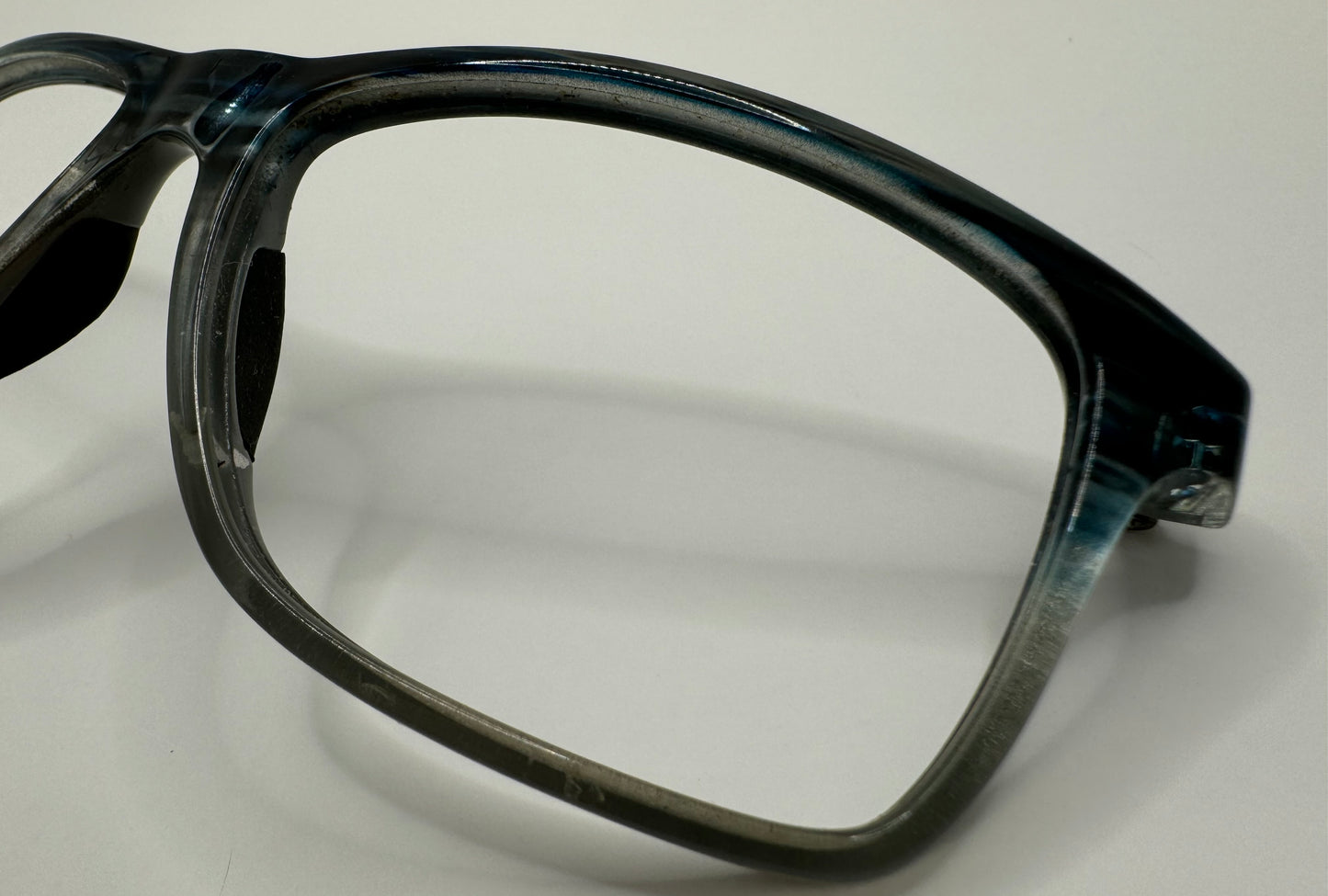 Maui Jim 798 Front Face Gray