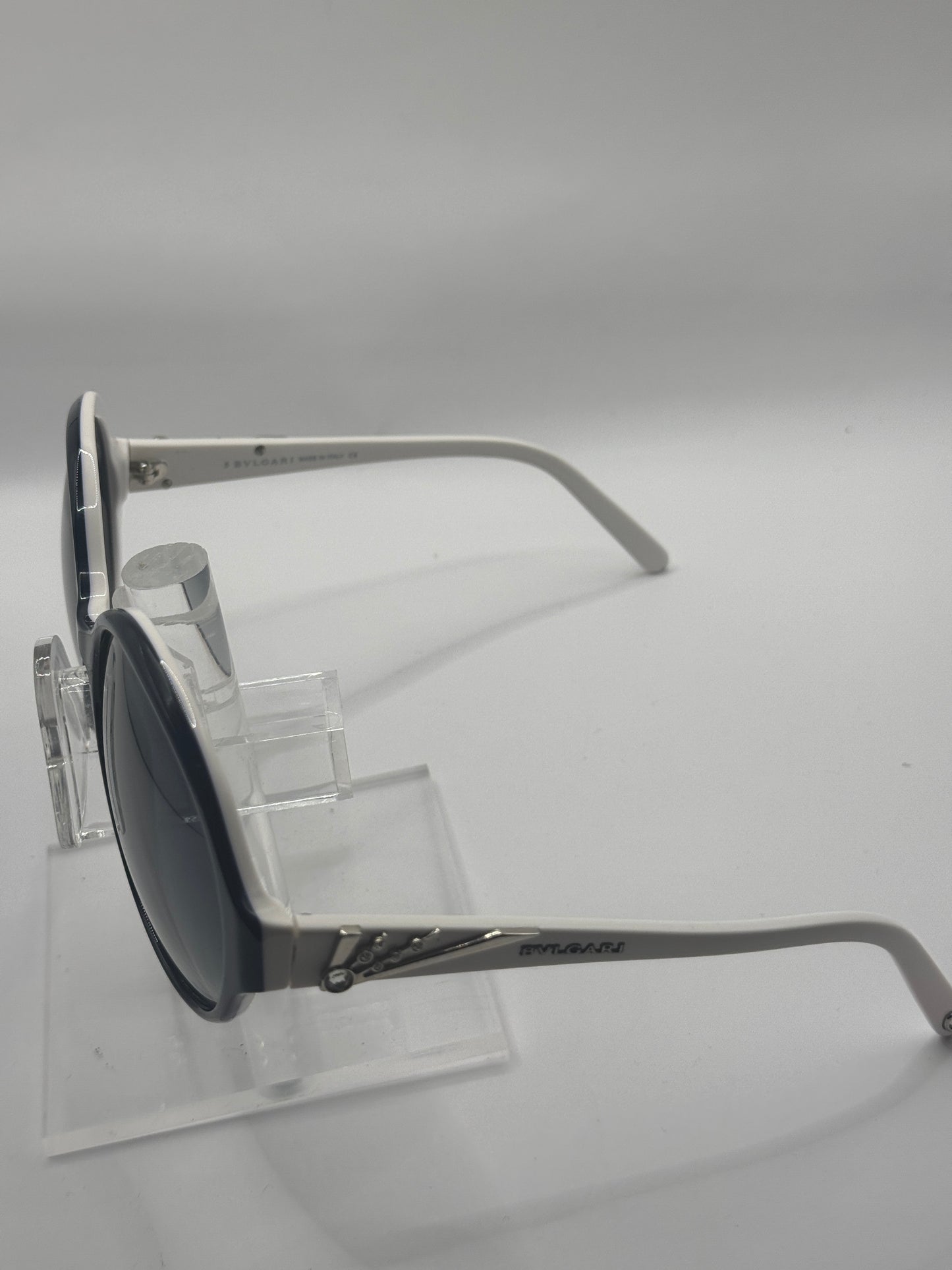 Bvlgari 8033b Sunglasses in color 8968g