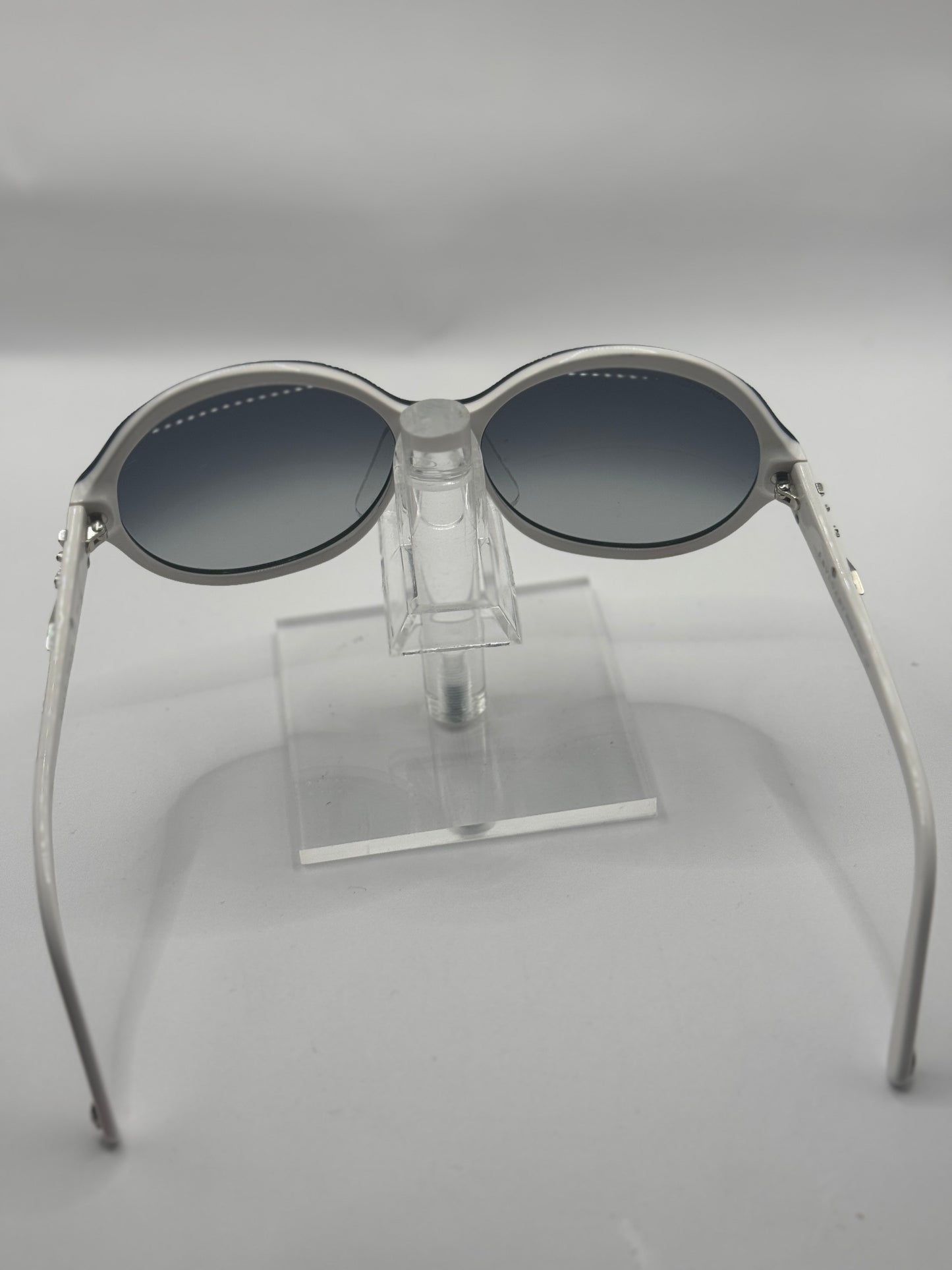 Bvlgari 8033b Sunglasses in color 8968g