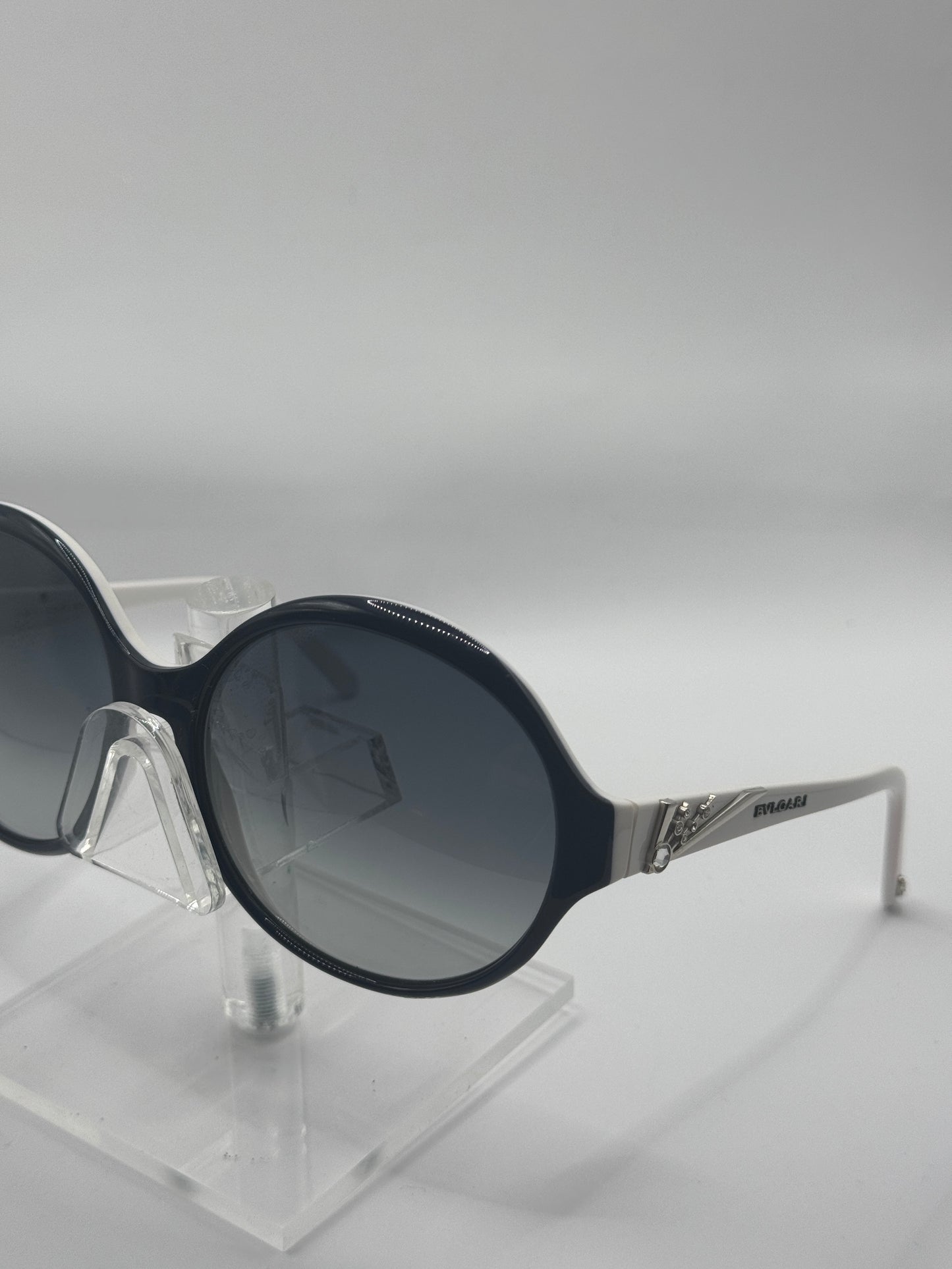 Bvlgari 8033b Sunglasses in color 8968g
