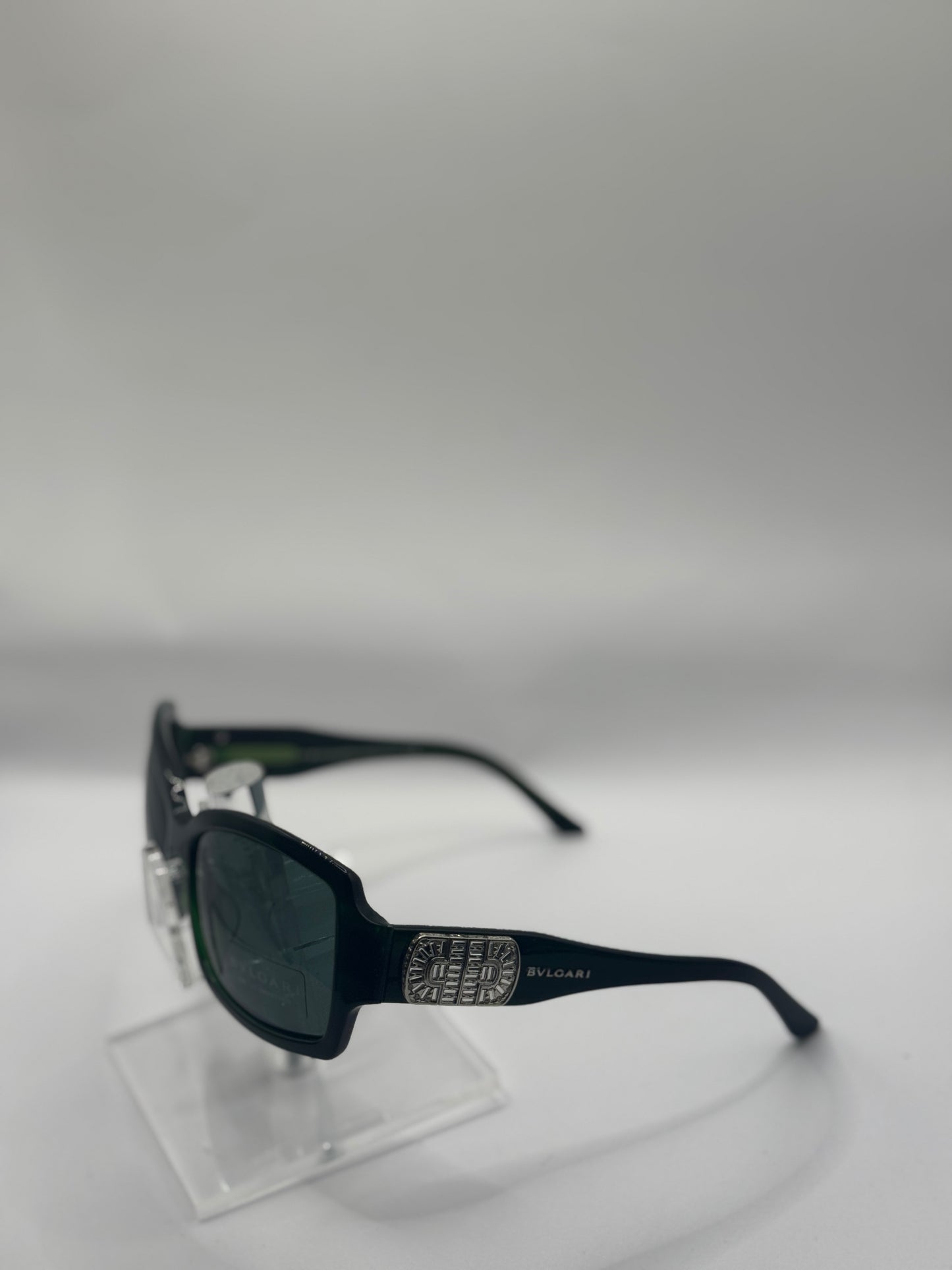 Bvlgari 8001b Sunglasses in color 82771