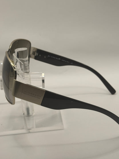 Burberry 3025 Sunglasses in color 100213