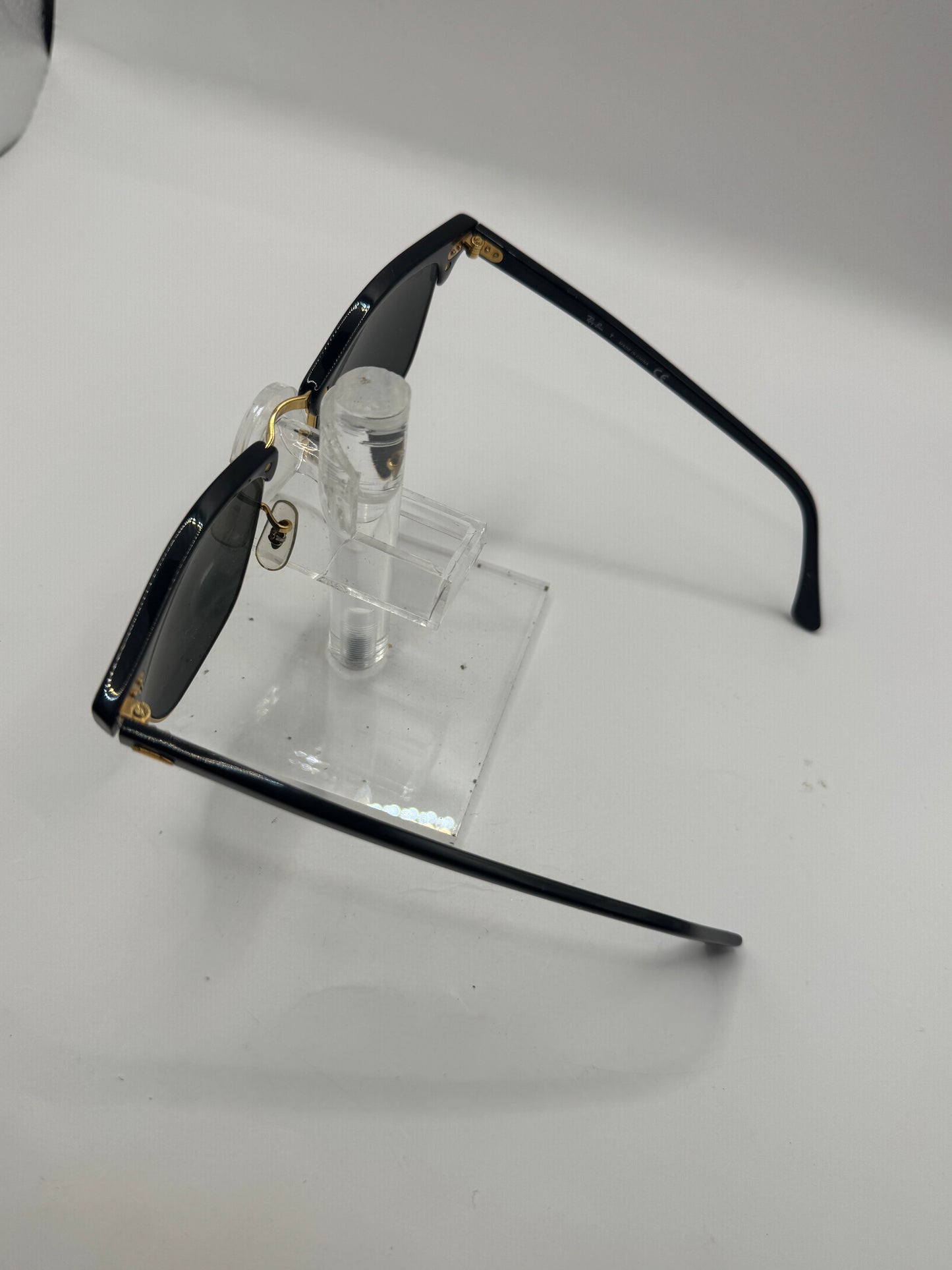 Ray Ban 3016 Sunglasses in color W0366