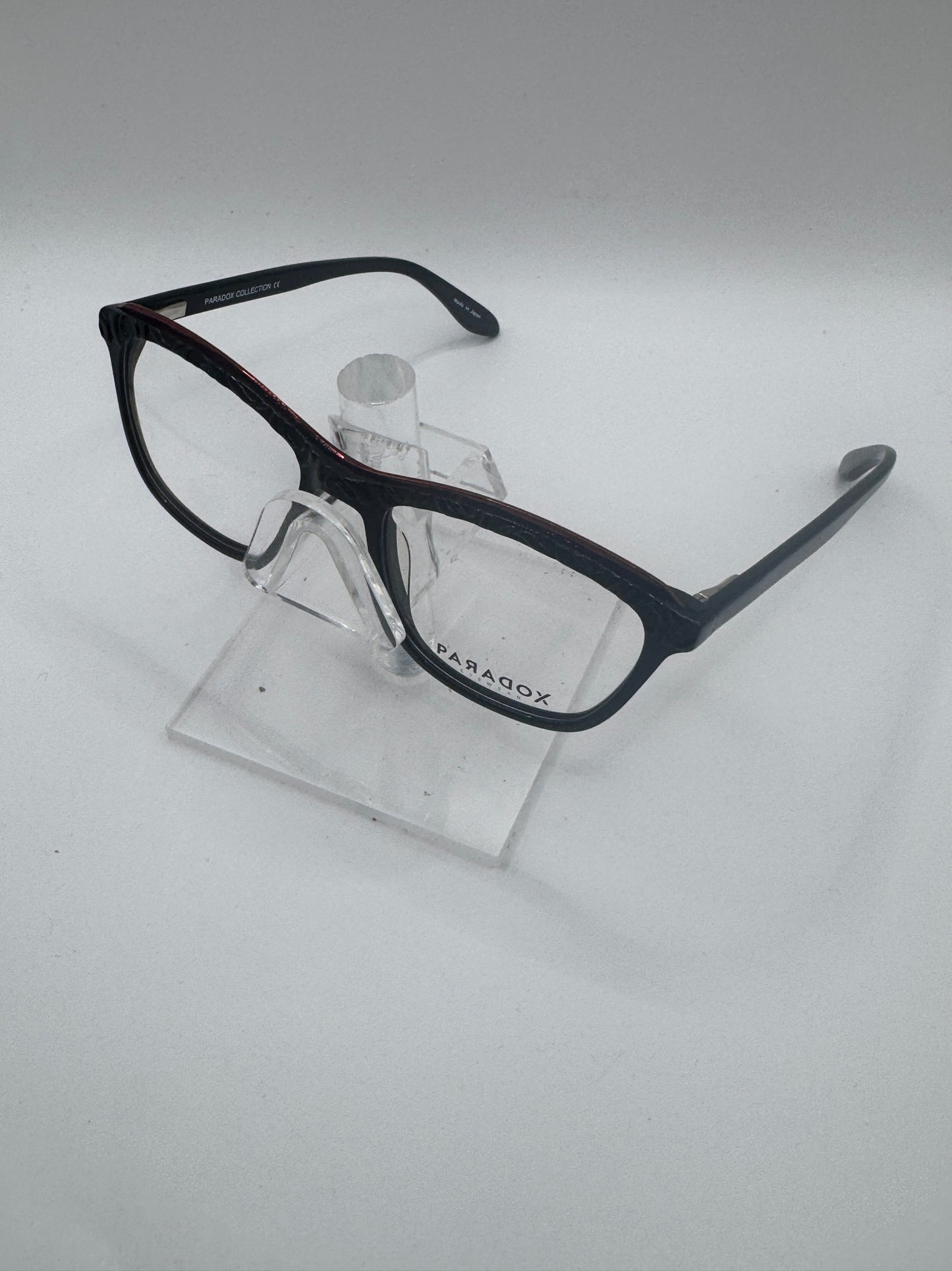 Paradox P5002 Eyeglasses in color 090