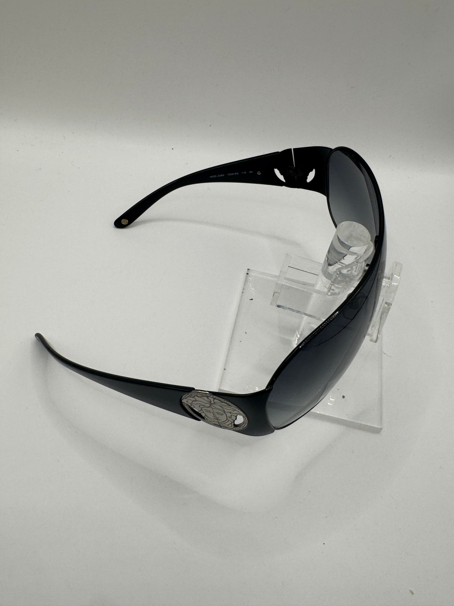 Versace 2080b Sunglasses in color 10098g