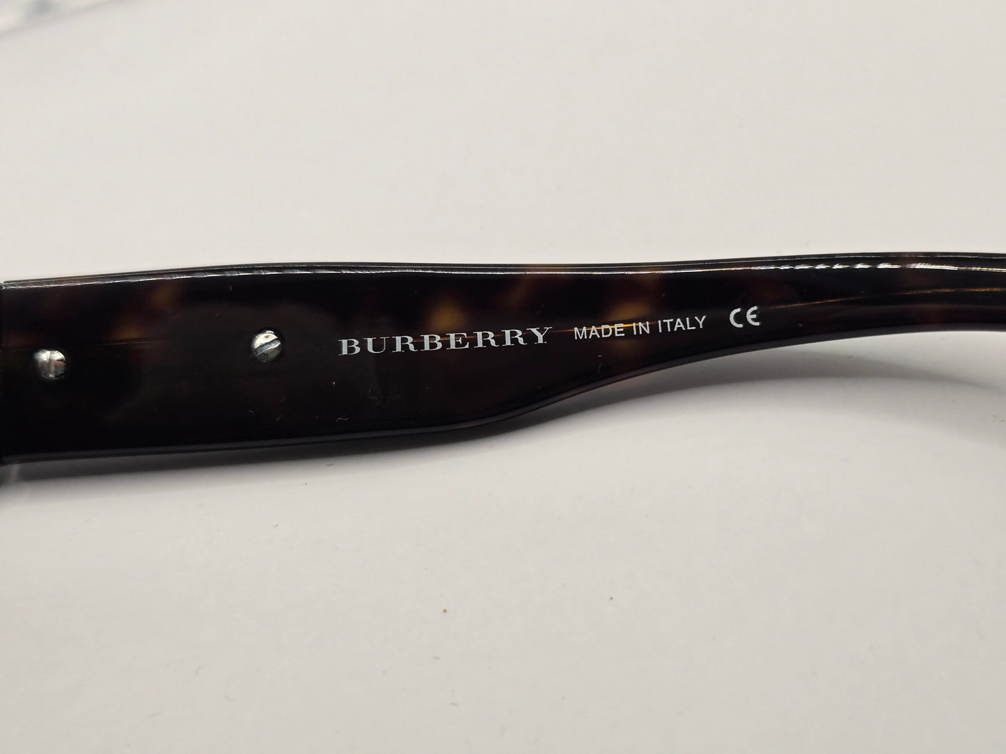 Burberry 4004 Sunglasses in color 30023