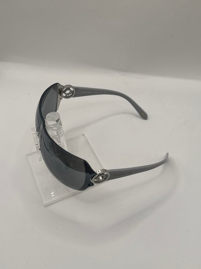 Tiffany 3003b Sunglasses in color 600188
