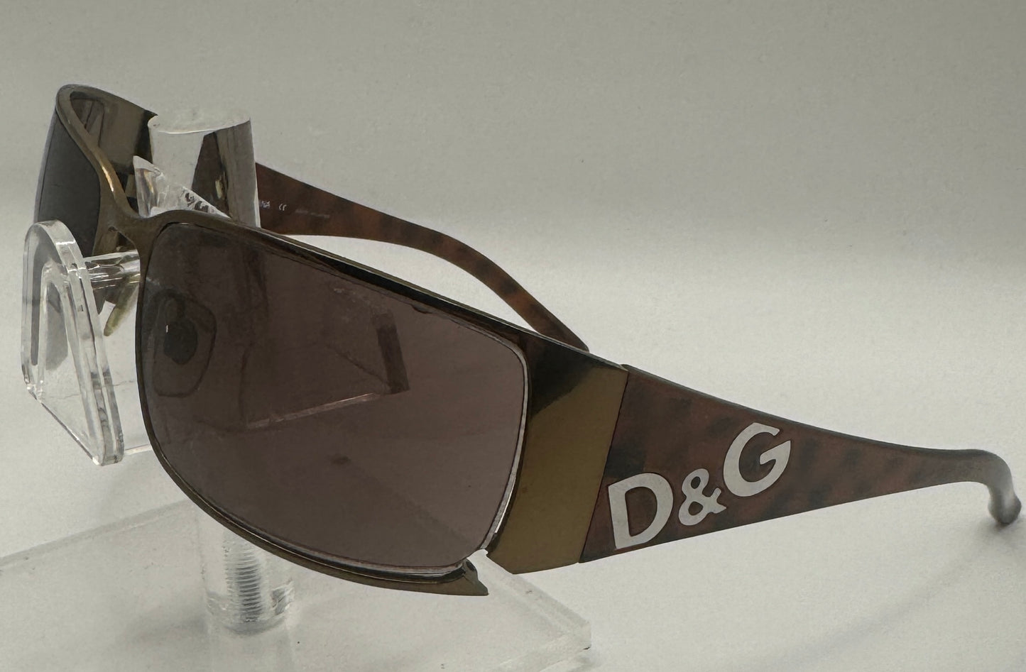 D&g 6010 Sunglasses in color 01273