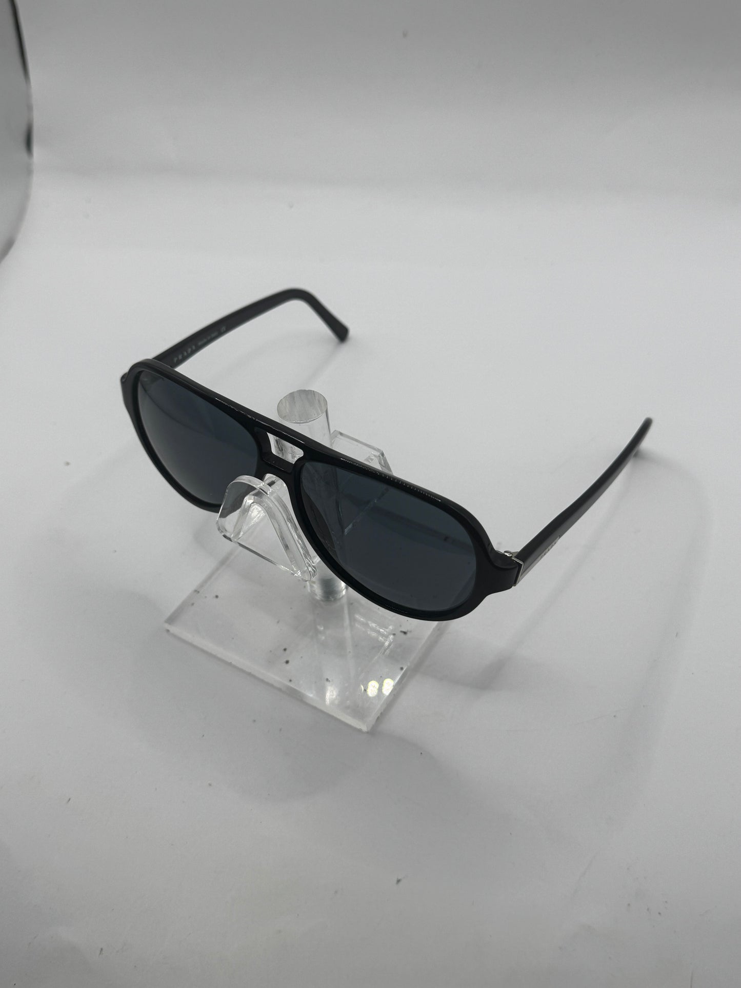Prada Spr02g Sunglasses in color 1ab1a1