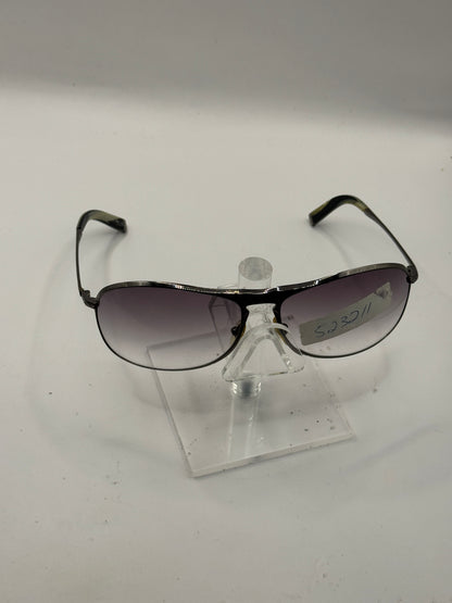 John Varvatos V728 Sunglasses in color Gunmetal