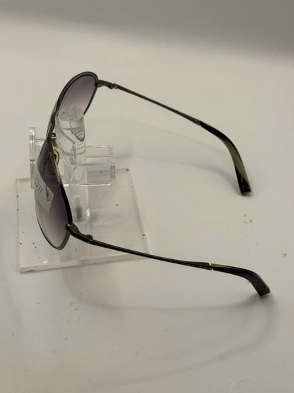 John Varvatos V728 Sunglasses in color Gunmetal